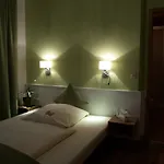 Ξενοδοχείο Smart-inn 3*